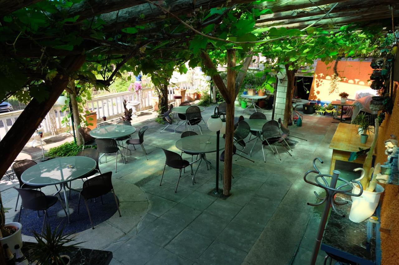 Bed and Breakfast Restaurant Don Pepe à Kleinlutzel Extérieur photo